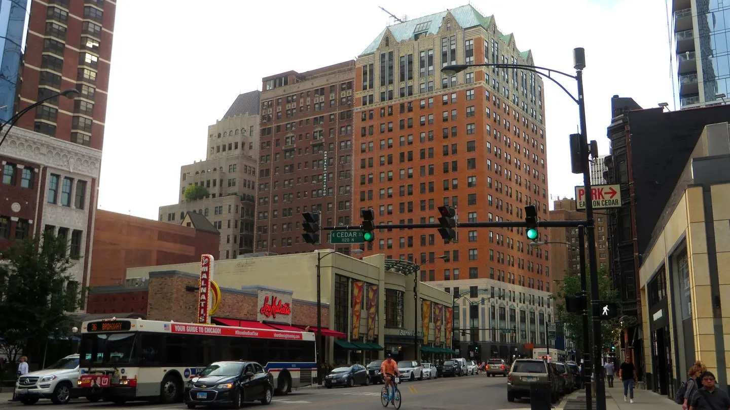 Apartment buildings and a street in the Gold Coast area of Chicago